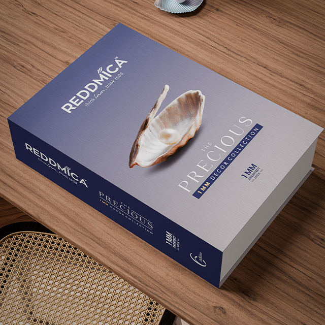 02-reddmica-section1-square